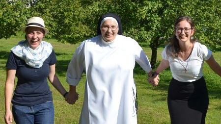 2 týdny v klášteře